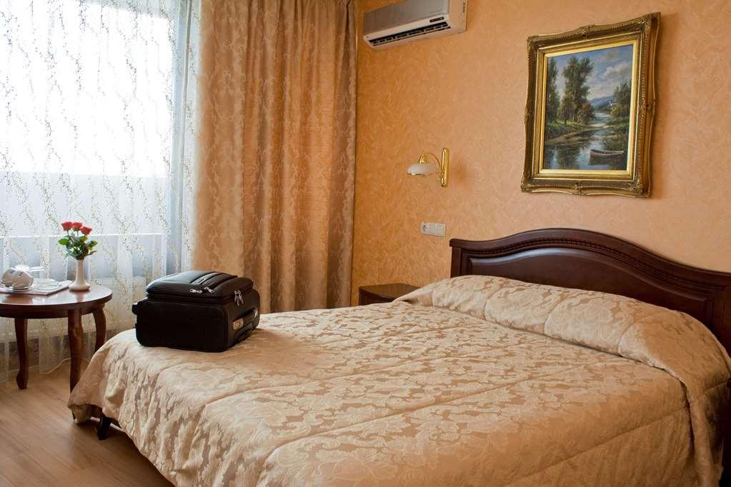 Hotel Salute Kyiv